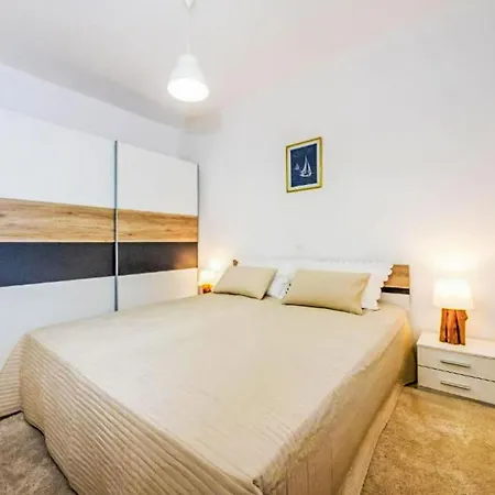 Lavander By Interhome Сукошан