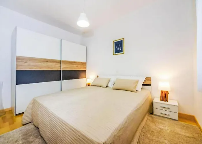 Lavander By Interhome Sukošan